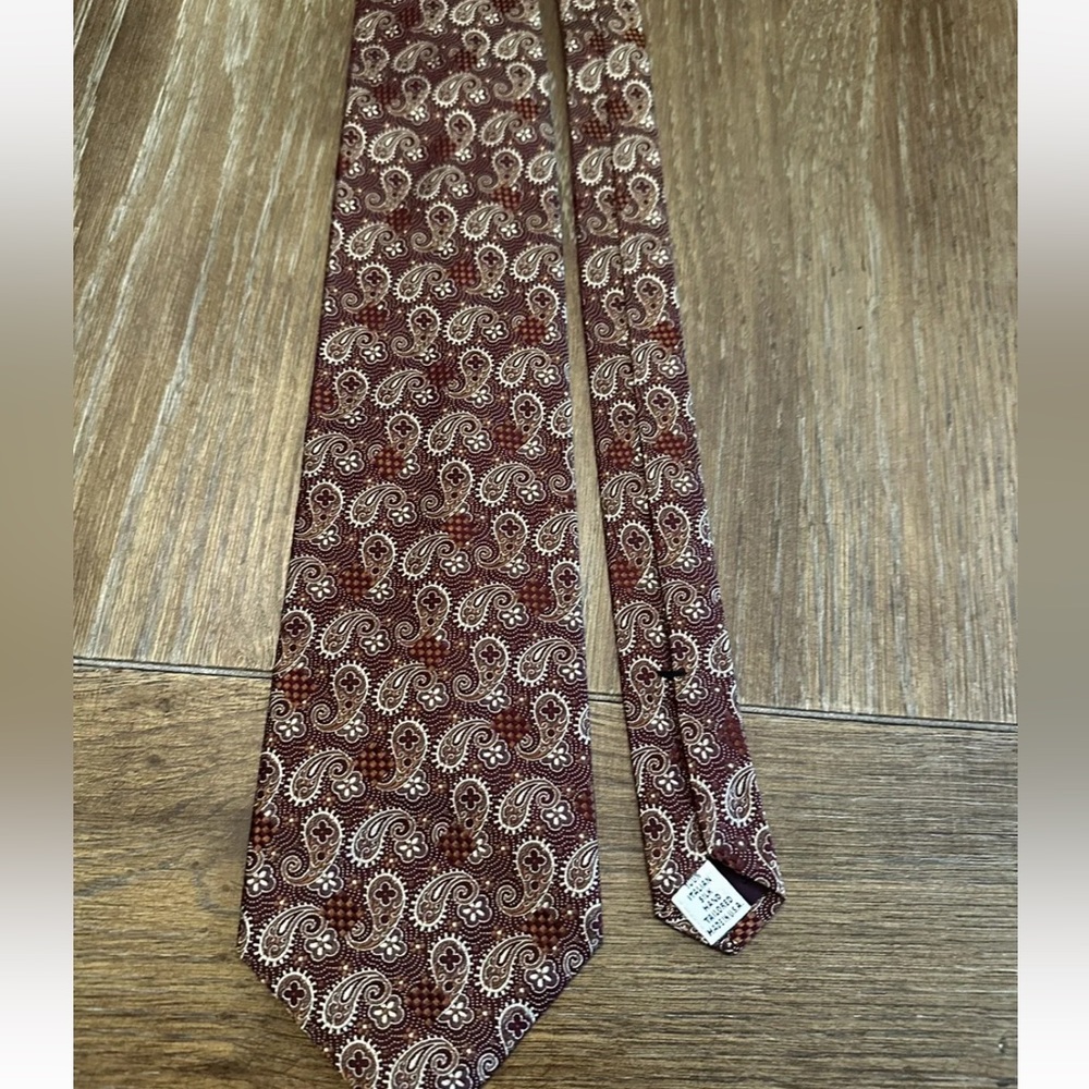 Vintage Paul Frederick Italian Silk Tie Red Gold Paiseley Thick